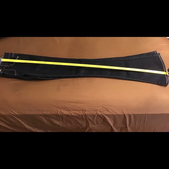 Paige Jeans Like New Premium Denim women’s Jeans. - Picture 10 of 16